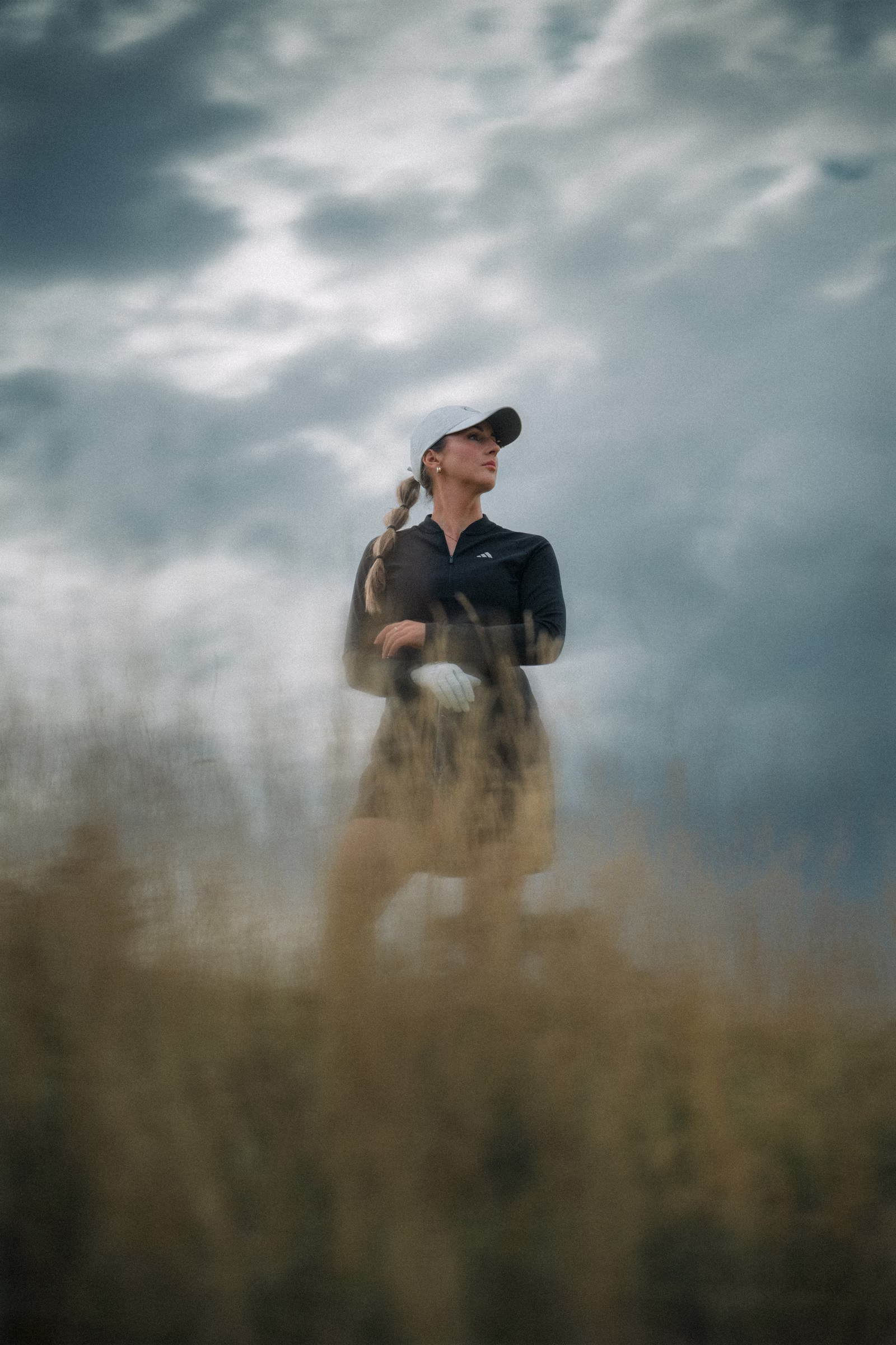 Editorial portrait of LPGA golfer Megan Osland at Tower Ranch Golf Club, by Josiah Crowell.