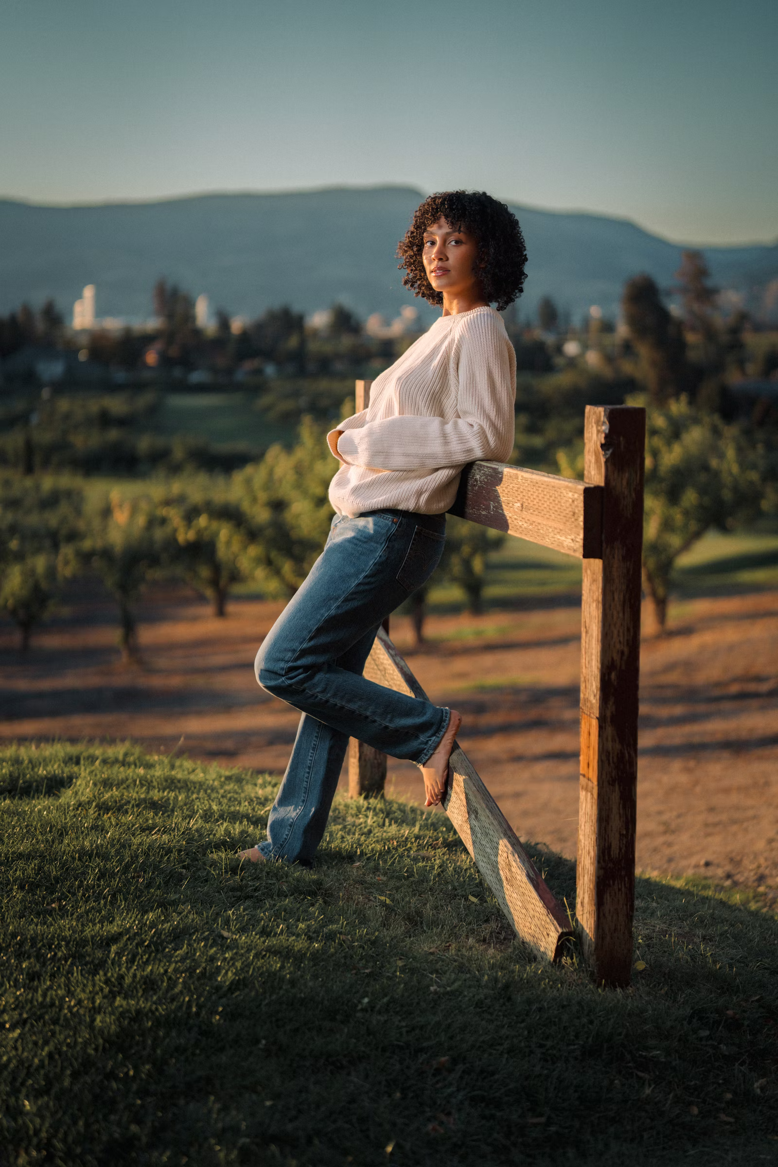 Florence editorial portrait by Josiah Crowell, frame 4